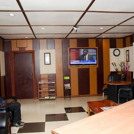 The Noble Hotel & Conference Centre Eldoret Extérieur photo