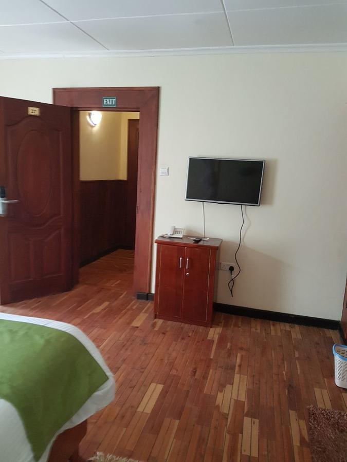 The Noble Hotel & Conference Centre Eldoret Extérieur photo