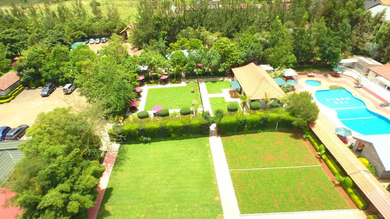 The Noble Hotel & Conference Centre Eldoret Extérieur photo