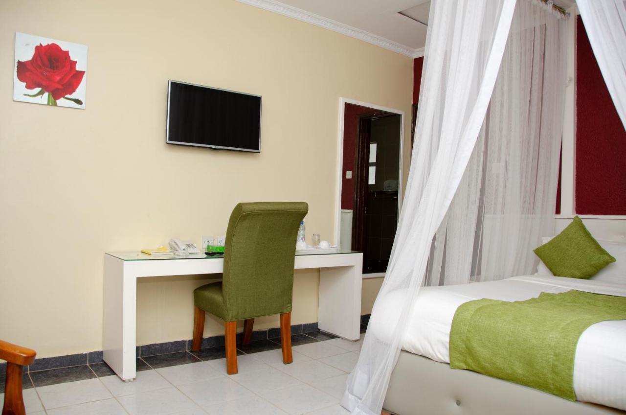 The Noble Hotel & Conference Centre Eldoret Extérieur photo